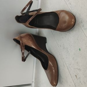 Rabokigoshi Works Classic Brown Mary Jane Wedge Pumps